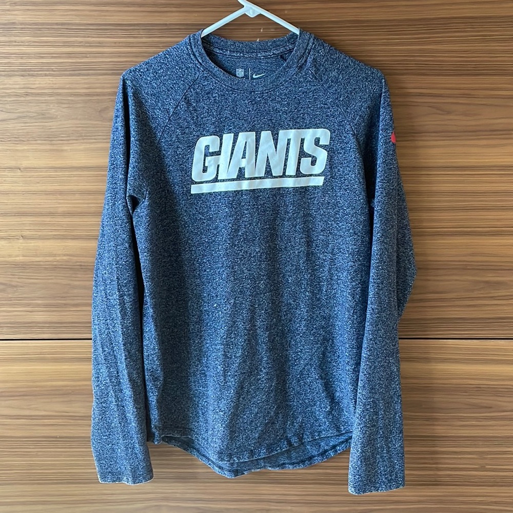 NY Giants Nike “The Nike Tee” Long Sleeve Athletic Shirt